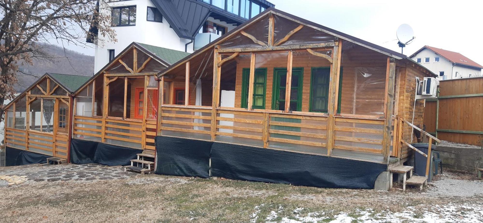 Luna De Miere Holiday home Cincis